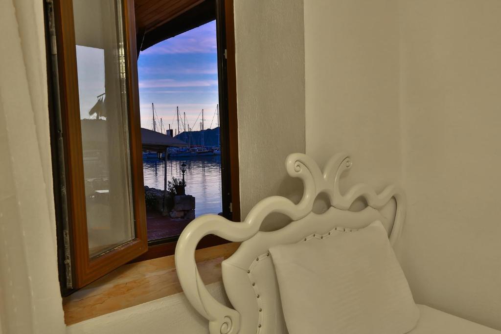 Kekova Theimussa Hotel Kaleucagız Exterior foto